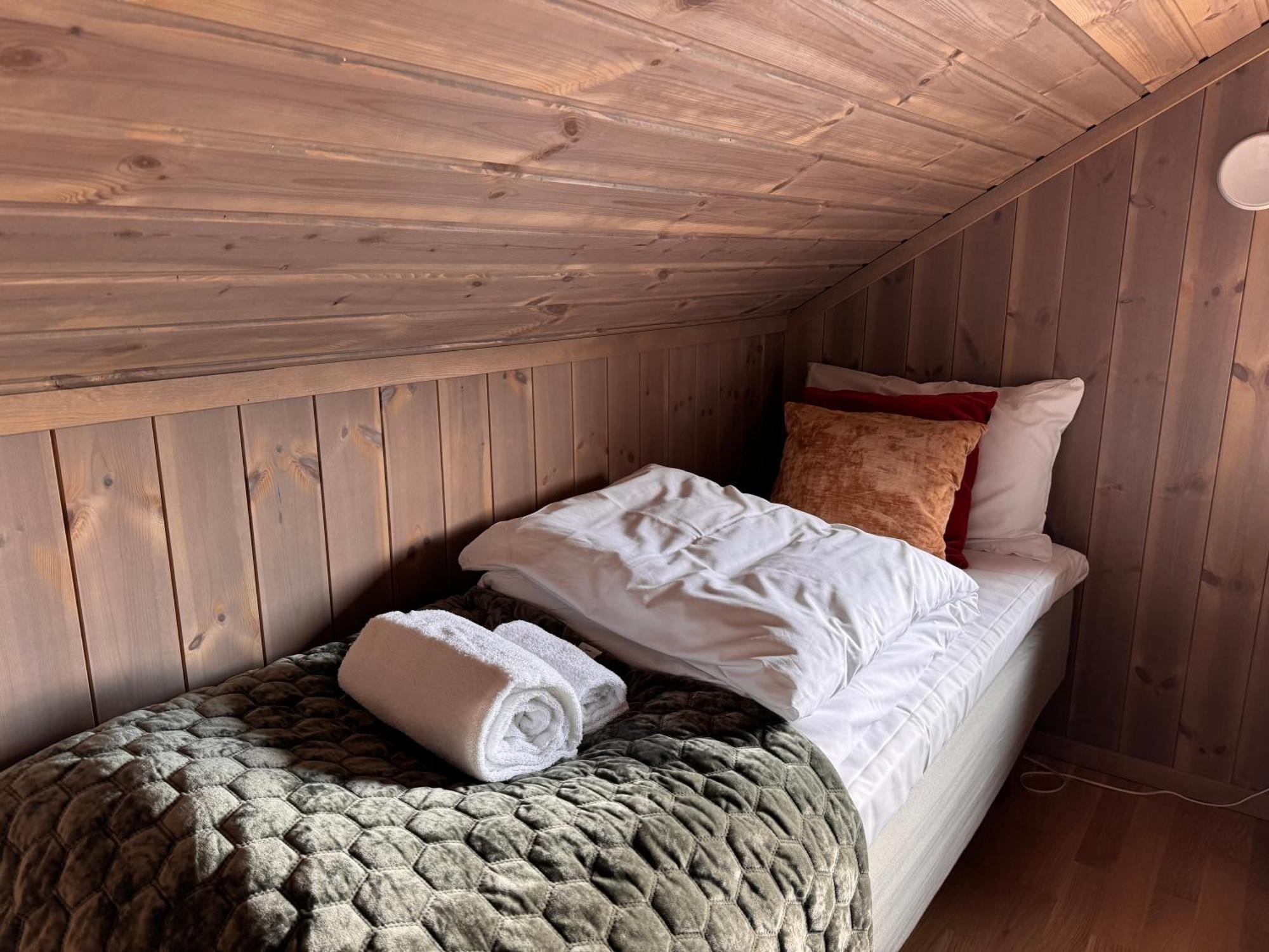 Superior Cabin Ballstad Lofoten Exterior photo